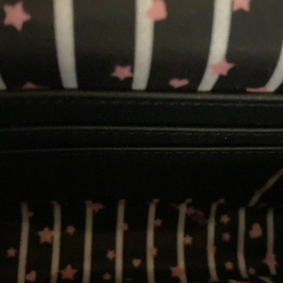 Luv Betsey Crossbody by Betsey Johnson with Gold Hardware & Ear Bud Case - Picture 6 of 12